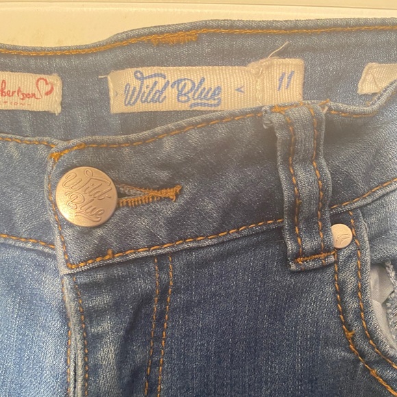 Ripped Skinny Legged Jeans - Picture 3 of 3